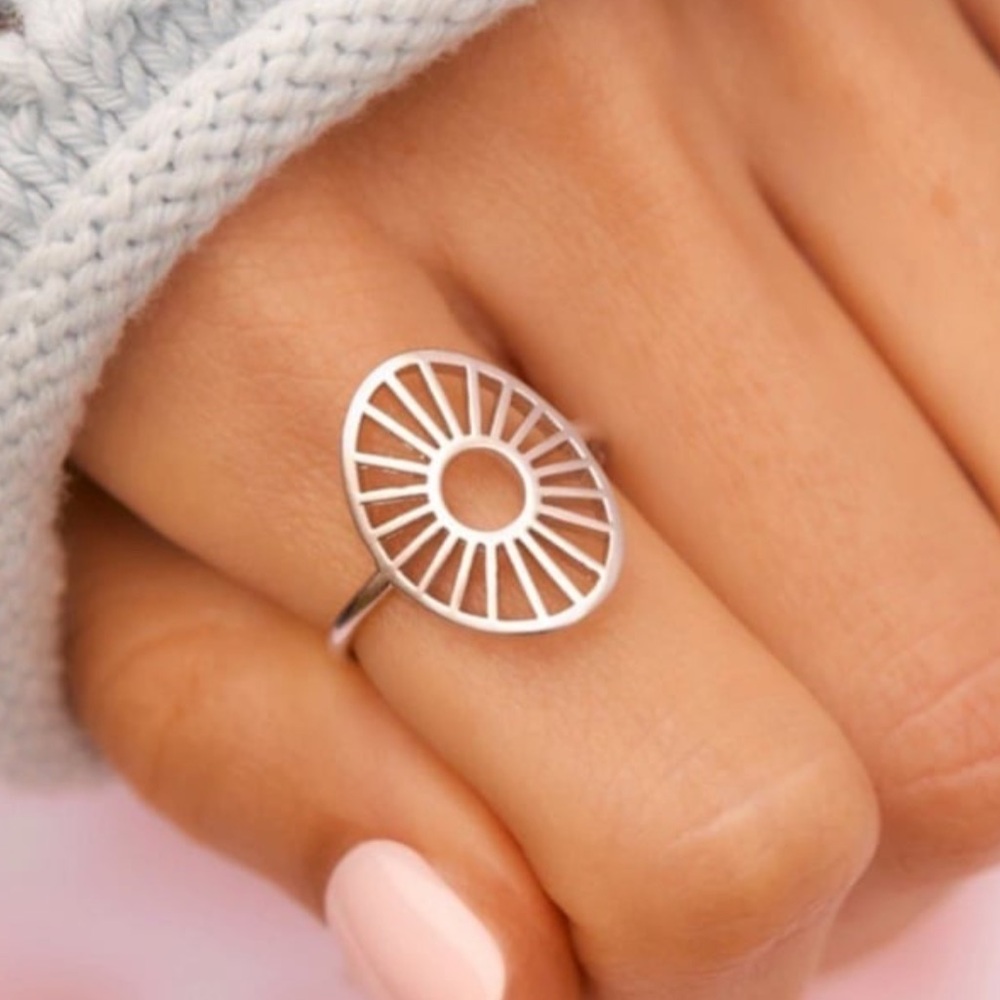 PURA VIDA Size 8 Sunburst Ring Silver Ring NEW